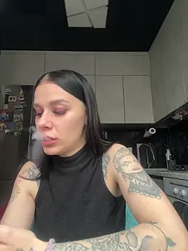 Queen of pain online show from March 2026 07:14:02 AM