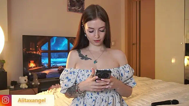 AlitaXAngelic online show from January 2025 05:31:02 PM