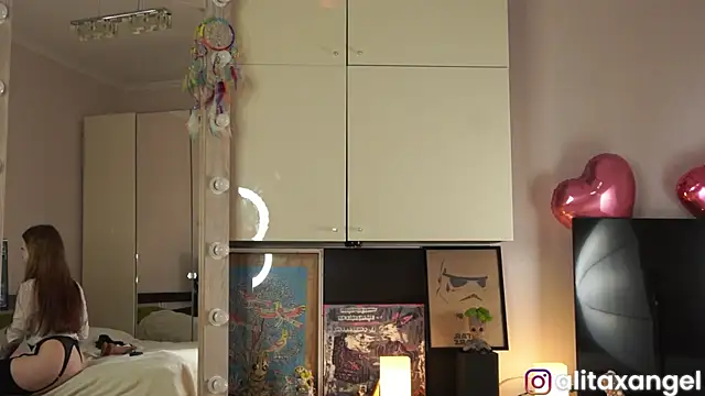 AlitaXAngelic online show from April 2026 05:17:02 PM