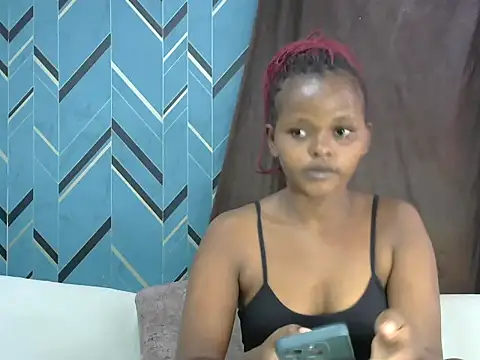 Snapshot of Lusty_vybez chatting on March 2025 11:52:01 AM Lusty vybez online show from March 2025 11:52:01 AM