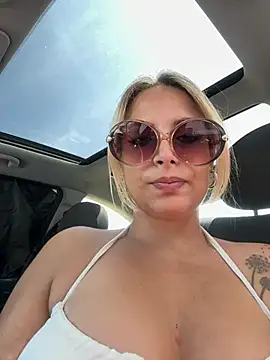 Snapshot of Cute_Anissa chatting on June 2026 09:48:02 AM Cute Anissa online show from June 2026 09:48:02 AM