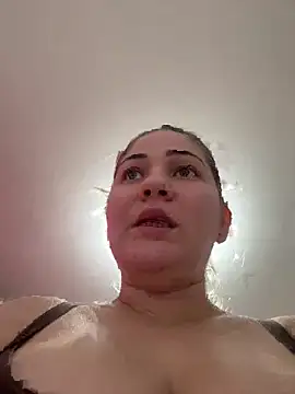 Snapshot of Celestedubois chatting on April 2026 08:44:01 PM Celestedubois online show from April 2026 08:44:01 PM