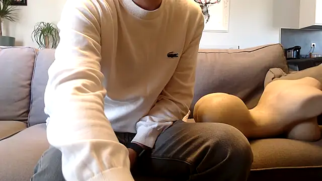 freddy0222222 online show from April 2026 10:50:02 AM