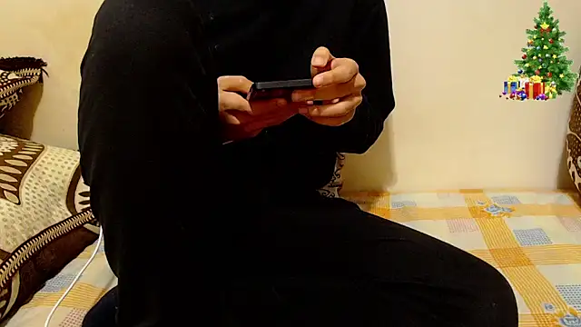 Alexdelarge323 online show from December 2025 11:48:02 AM