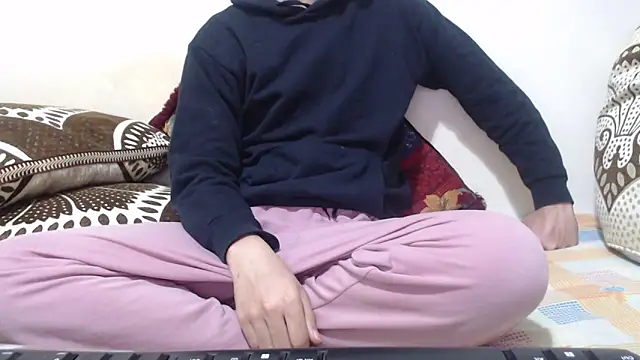 Alexdelarge323 online show from March 2026 12:05:02 PM