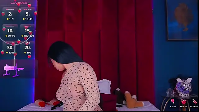 MadyLuxxx online show from February 2026 07:37:02 PM