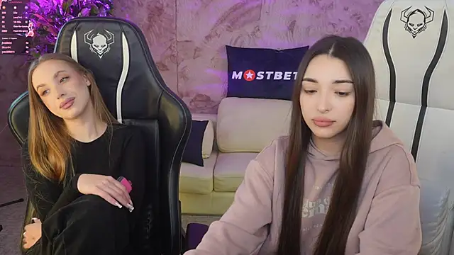 Jasmine Flow online show from January 2025 07:55:01 PM