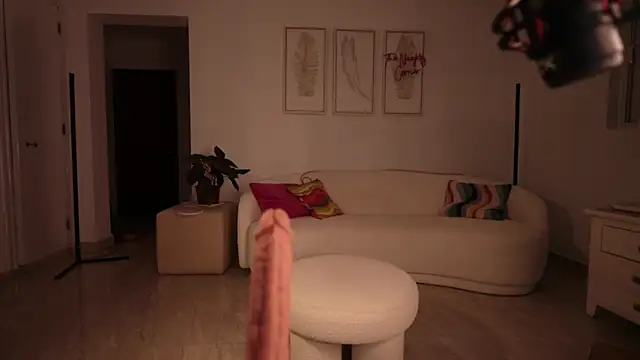 aliceabrams online show from April 2026 01:42:02 AM