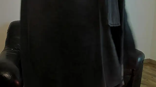 KingMalcom online show from January 2025 04:21:01 PM