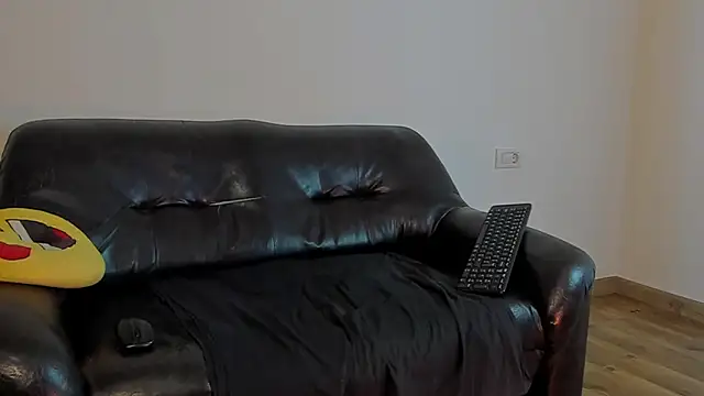 KingMalcom online show from October 2025 11:20:02 AM