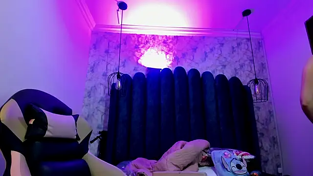 Snapshot of nalalye_cruzz_ chatting on May 2026 03:57:02 AM nalalye cruzz online show from May 2026 03:57:02 AM