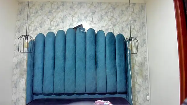 Snapshot of nalalye_cruzz_ chatting on May 2026 03:04:02 AM nalalye cruzz online show from May 2026 03:04:02 AM