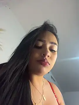 Snapshot of Luisa_Fernandaa chatting on June 2026 03:04:02 AM Luisa Fernandaa online show from June 2026 03:04:02 AM