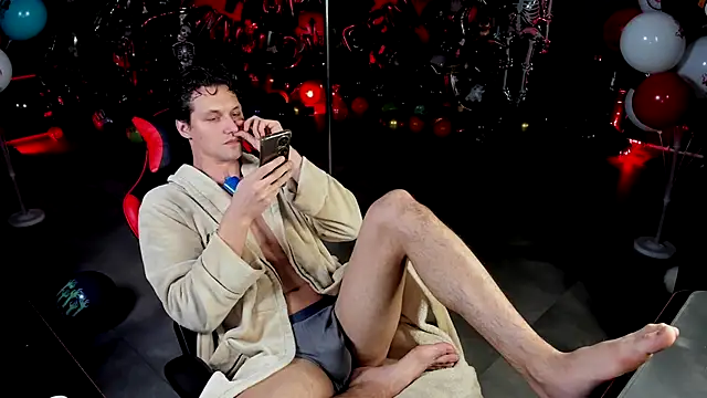 dirty-boss online show from November 2025 09:42:02 AM