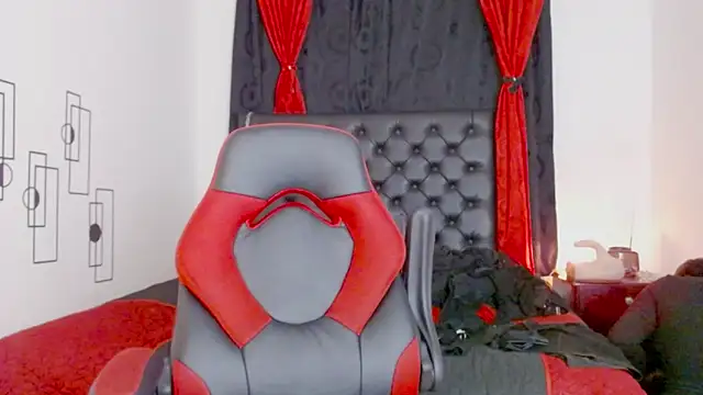 misslombana online show from September 2025 04:33:02 AM