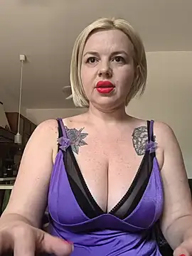 Ladykaos online show from July 2026 12:07:02 PM