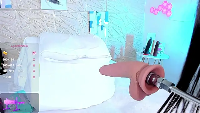 miss lori  online show from March 2025 08:21:01 PM