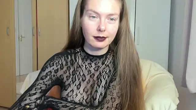 Snapshot of Rolla_Coaster chatting on June 2026 08:37:02 PM Rolla Coaster online show from June 2026 08:37:02 PM