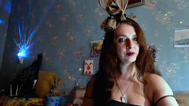 VanezaSmith online show from April 2026 07:53:01 AM