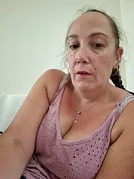 Wisie Cutie online show from September 2025 03:12:02 PM