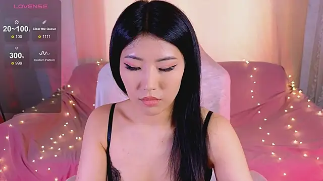 Wendy  Hills online show from January 2026 10:09:02 AM