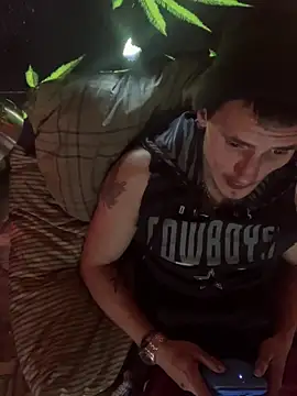 Snapshot of bugboy chatting on February 2026 08:05:01 PM bugboy online show from February 2026 08:05:01 PM