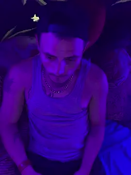 Snapshot of bugboy chatting on March 2026 11:35:01 PM bugboy online show from March 2026 11:35:01 PM