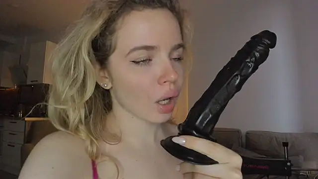 lit asella online show from February 2025 11:43:02 AM