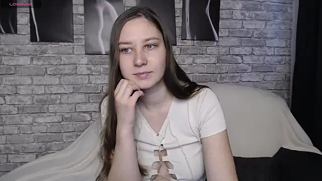 MollyBrams online show from December 2024 06:25:02 AM