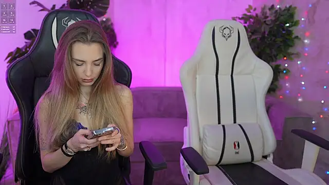 Kisasolo online show from March 2025 08:15:02 PM