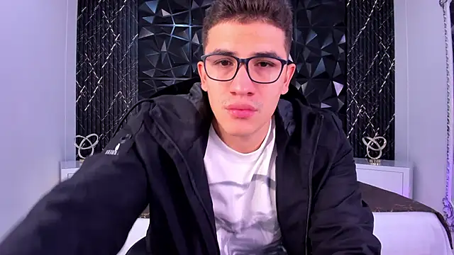 Snapshot of JeffDaltton chatting on November 2025 08:40:02 PM JeffDaltton online show from November 2025 08:40:02 PM