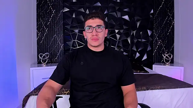 Snapshot of JeffDaltton chatting on November 2025 08:36:02 PM JeffDaltton online show from November 2025 08:36:02 PM