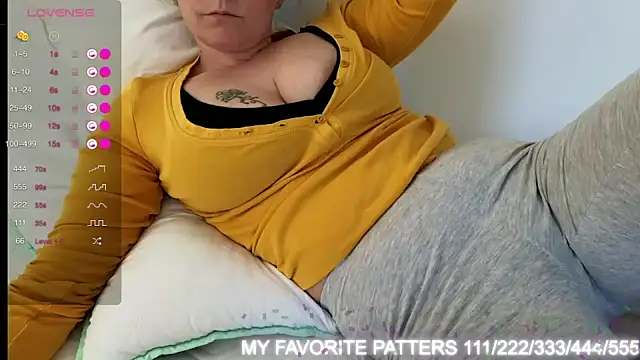 Claraxxxxx online show from February 2026 01:18:01 PM