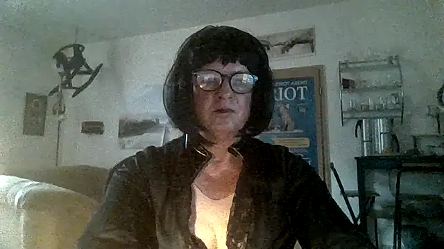 Seltsamoder online show from November 2025 12:30:01 PM