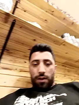 Snapshot of Rakiyy34 chatting on January 2025 01:05:01 PM Rakiyy34 online show from January 2025 01:05:01 PM