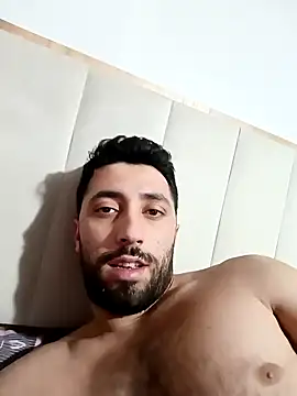 Snapshot of Rakiyy34 chatting on February 2025 02:13:02 PM Rakiyy34 online show from February 2025 02:13:02 PM