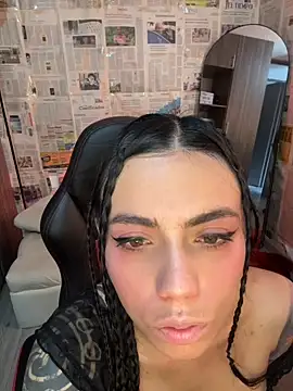 i am nina  online show from April 2026 08:44:02 PM