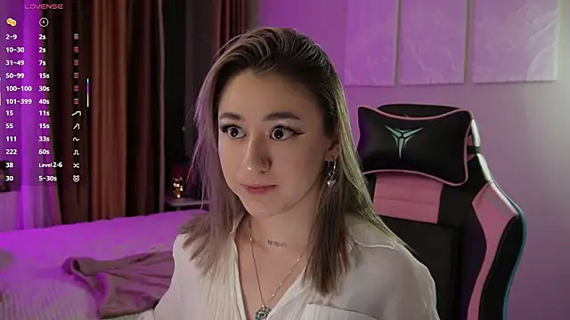 Snapshot of Fiona-Love chatting on January 2026 05:18:01 PM Fiona-Love online show from January 2026 05:18:01 PM