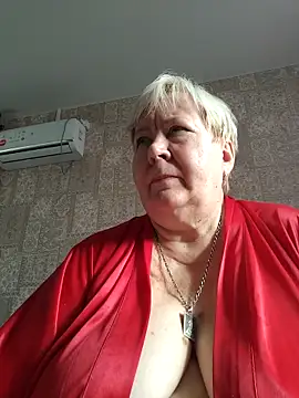 EffectFiona online show from October 2025 05:11:02 AM