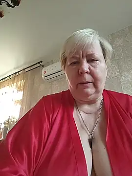 EffectFiona online show from April 2026 01:05:01 AM