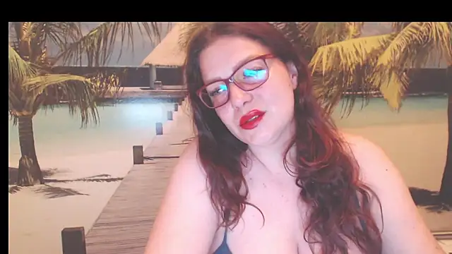 Snapshot of Queen__Natasha chatting on June 2026 09:30:02 PM Queen Natasha online show from June 2026 09:30:02 PM