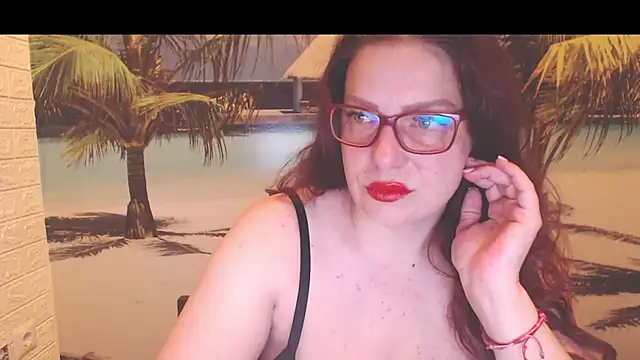 Snapshot of Queen__Natasha chatting on June 2026 09:03:02 PM Queen Natasha online show from June 2026 09:03:02 PM