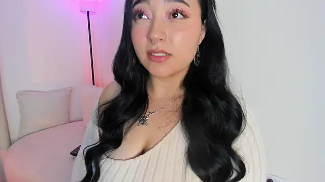 Snapshot of Miss_Loise chatting on July 2026 05:27:02 AM Miss Loise online show from July 2026 05:27:02 AM