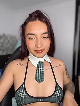  Tammyy online show from January 2026 04:22:02 PM