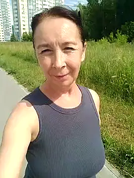 Snapshot of Celine_Faer1 chatting on July 2026 08:32:02 AM Celine Faer1 online show from July 2026 08:32:02 AM