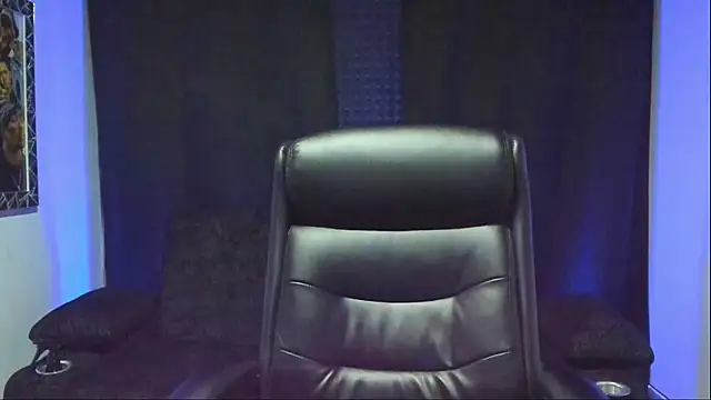 jhonnysnow17 online show from December 2025 03:57:01 AM