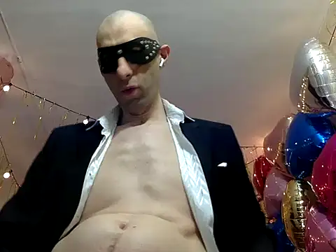 HandsomeAlfie online show from April 2026 09:34:01 PM