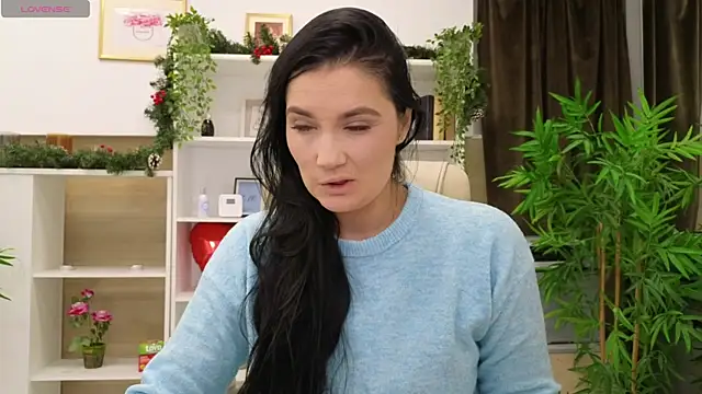 SelineSole online show from January 2025 04:13:01 PM