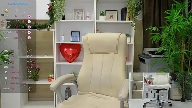 SelineSole online show from January 2025 07:07:02 PM