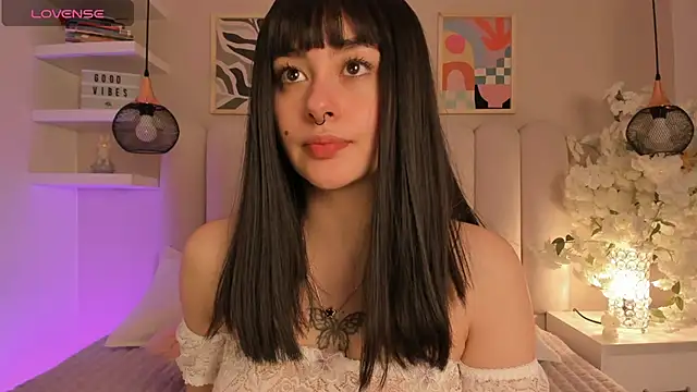 Snapshot of cute__cherry_ chatting on December 2025 08:25:01 PM cute cherry online show from December 2025 08:25:01 PM